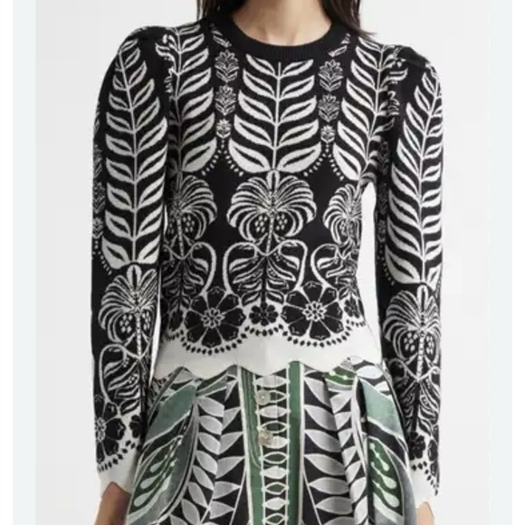 FARM Rio Sweaters - FARM rio Sweater Alnika Tropical Knit‎ Blouse Women's Médium Black Floral Crop